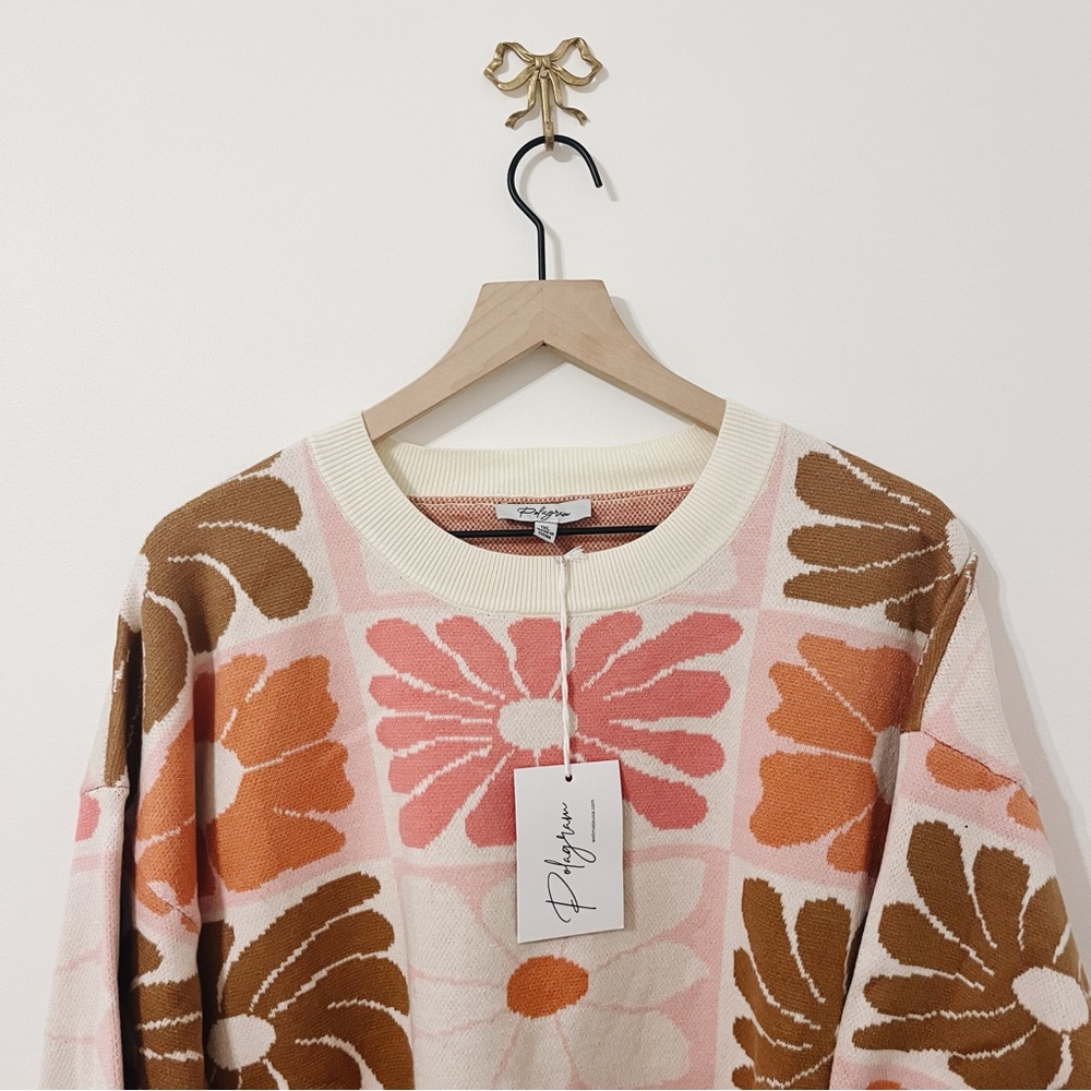 Floral Patterned Sweater - Picture 3 of 4